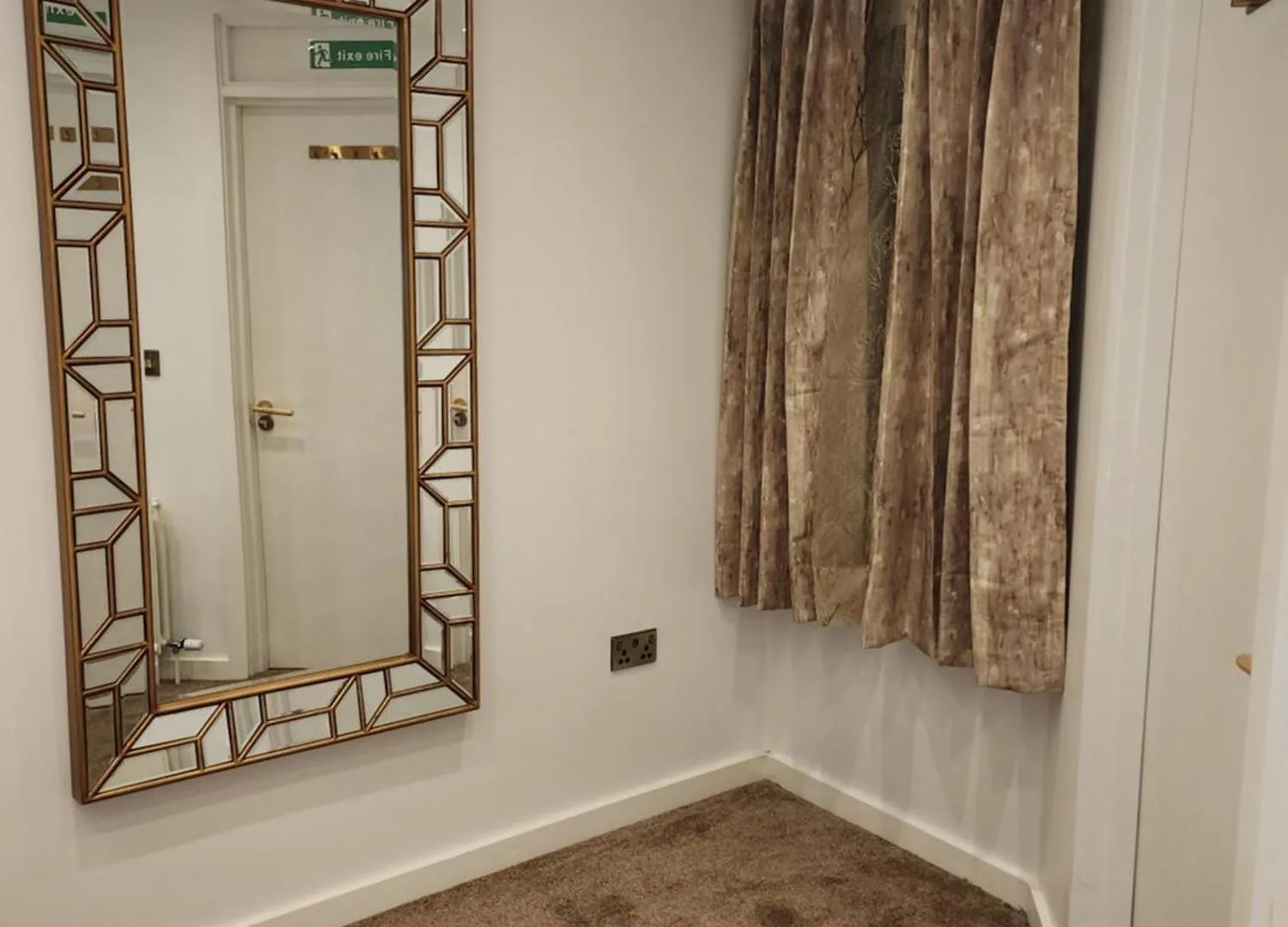 בלפסט City Centre Luxury House With Three Very Large Size Bedrooms