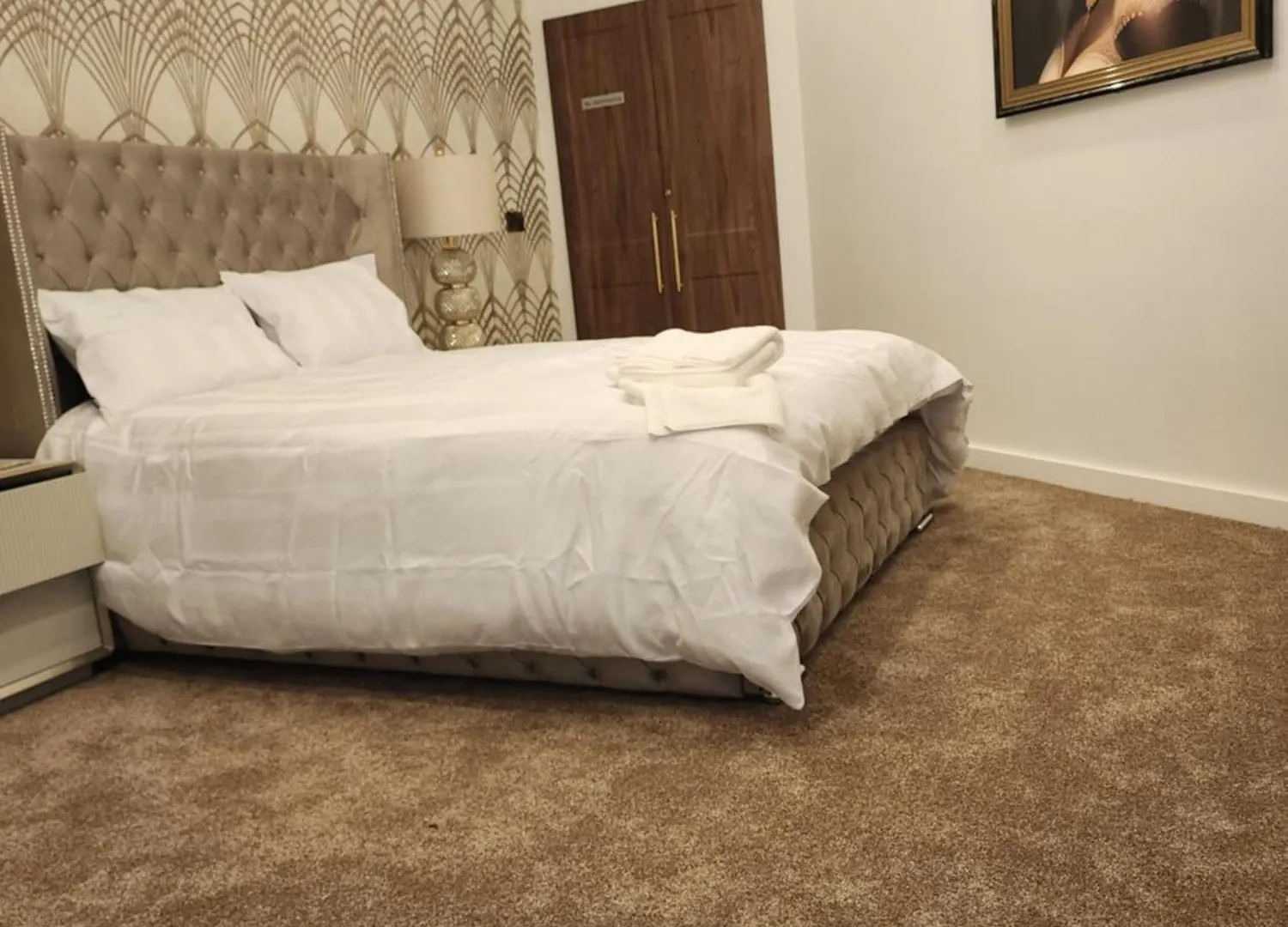 City Centre Luxury House With Three Very Large Size Bedrooms Belfast 0*,