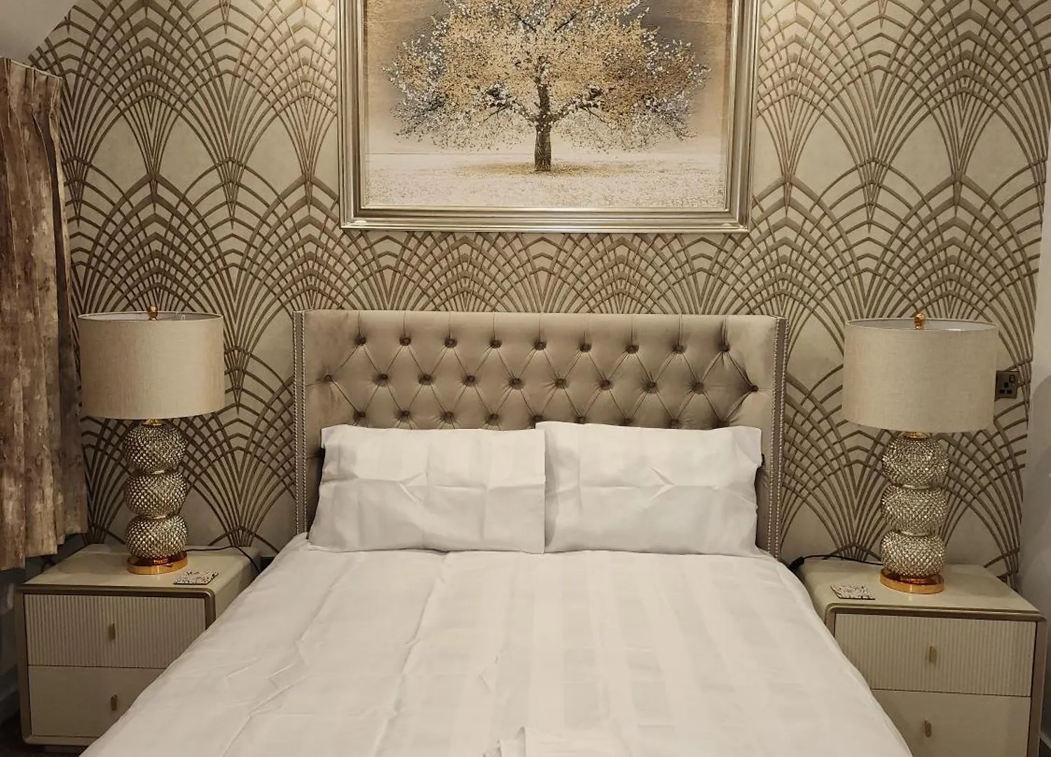 City Centre Luxury House With Three Very Large Size Bedrooms Belfast
